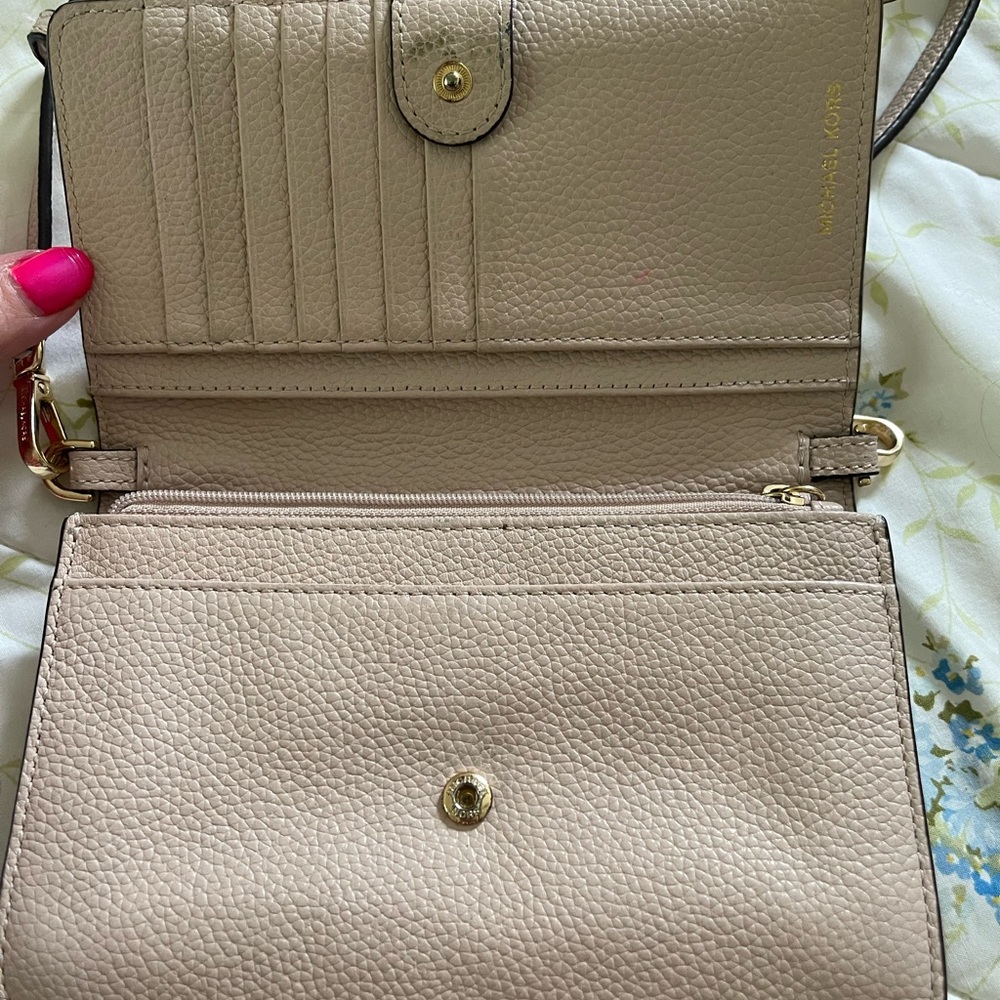 Michael Kors Blush Crossbody Bag - Picture 3 of 6